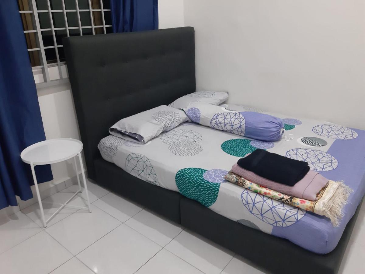 Rumah Armand Melaka 4Br Fully Aircond Malacca Exterior foto